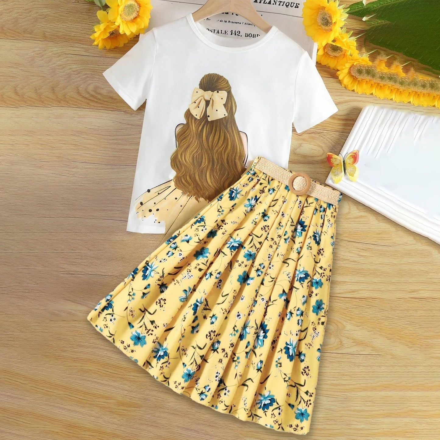 Wholesale Girl's 2 Pieces Outfits - White Character Print T-shirt Top and Yellow Floral Pleated Skirt Set 8-12 Years